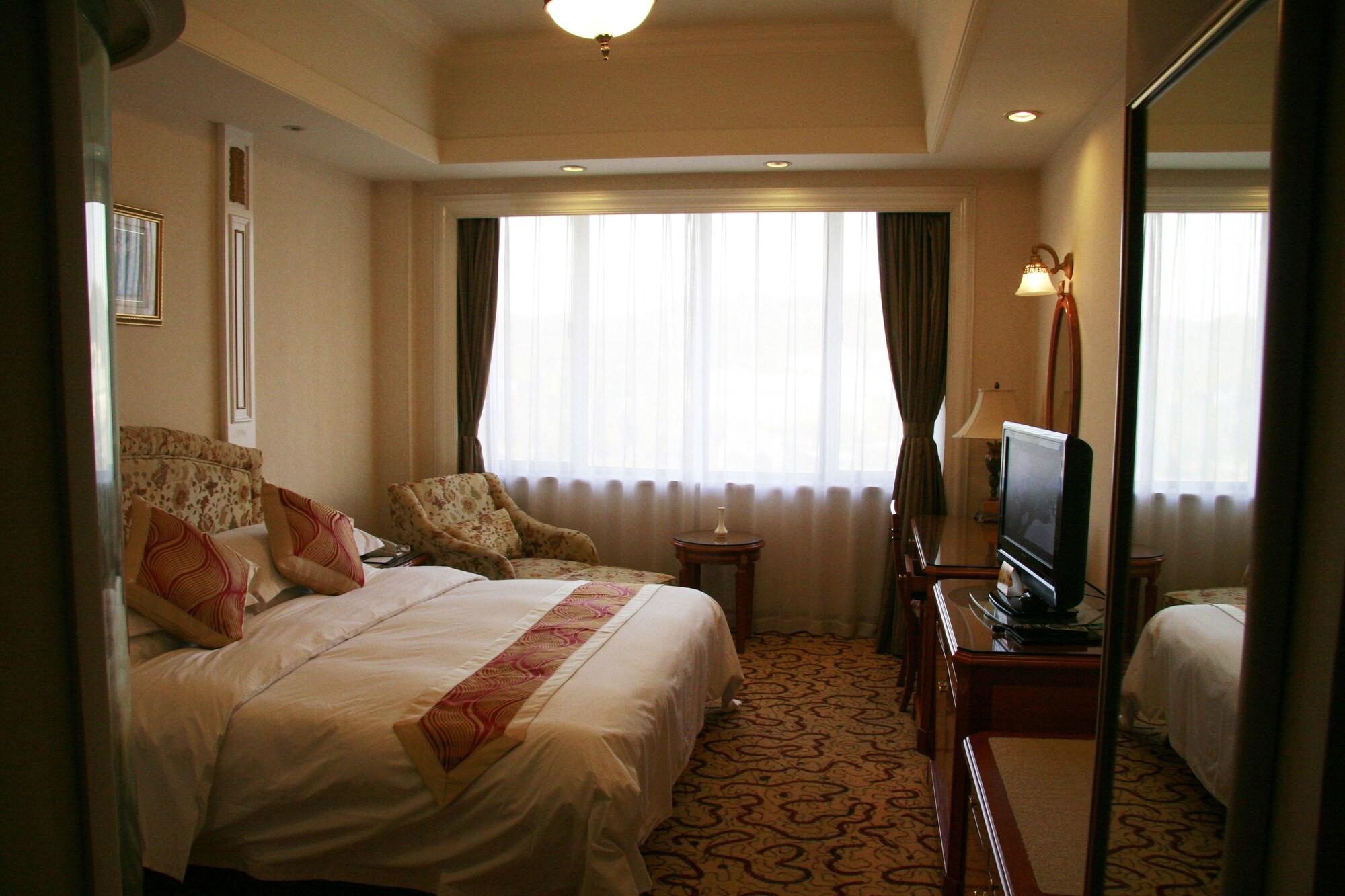 Huiquan Dynasty Hotel Ціндао Екстер'єр фото