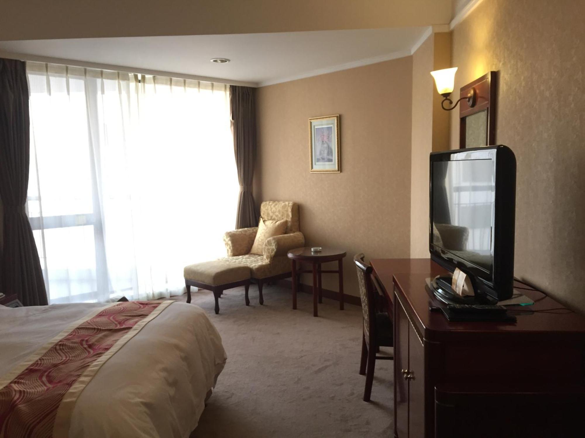 Huiquan Dynasty Hotel Ціндао Екстер'єр фото