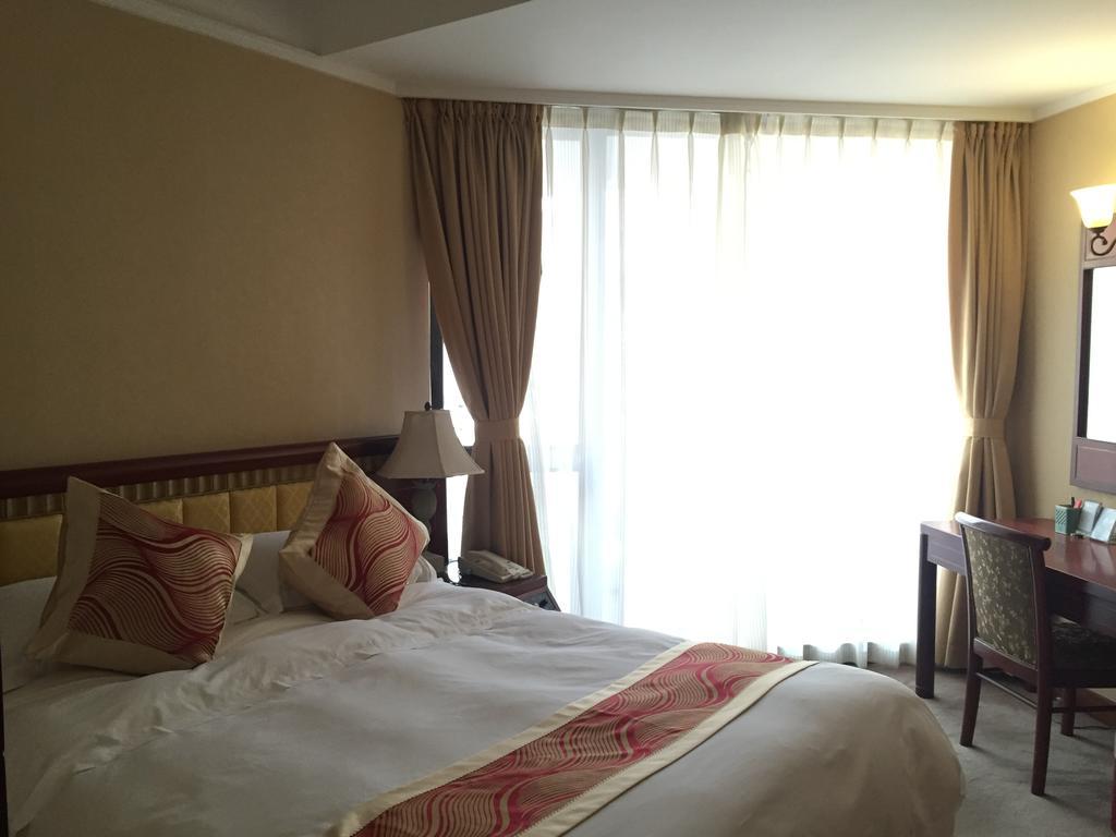 Huiquan Dynasty Hotel Ціндао Екстер'єр фото
