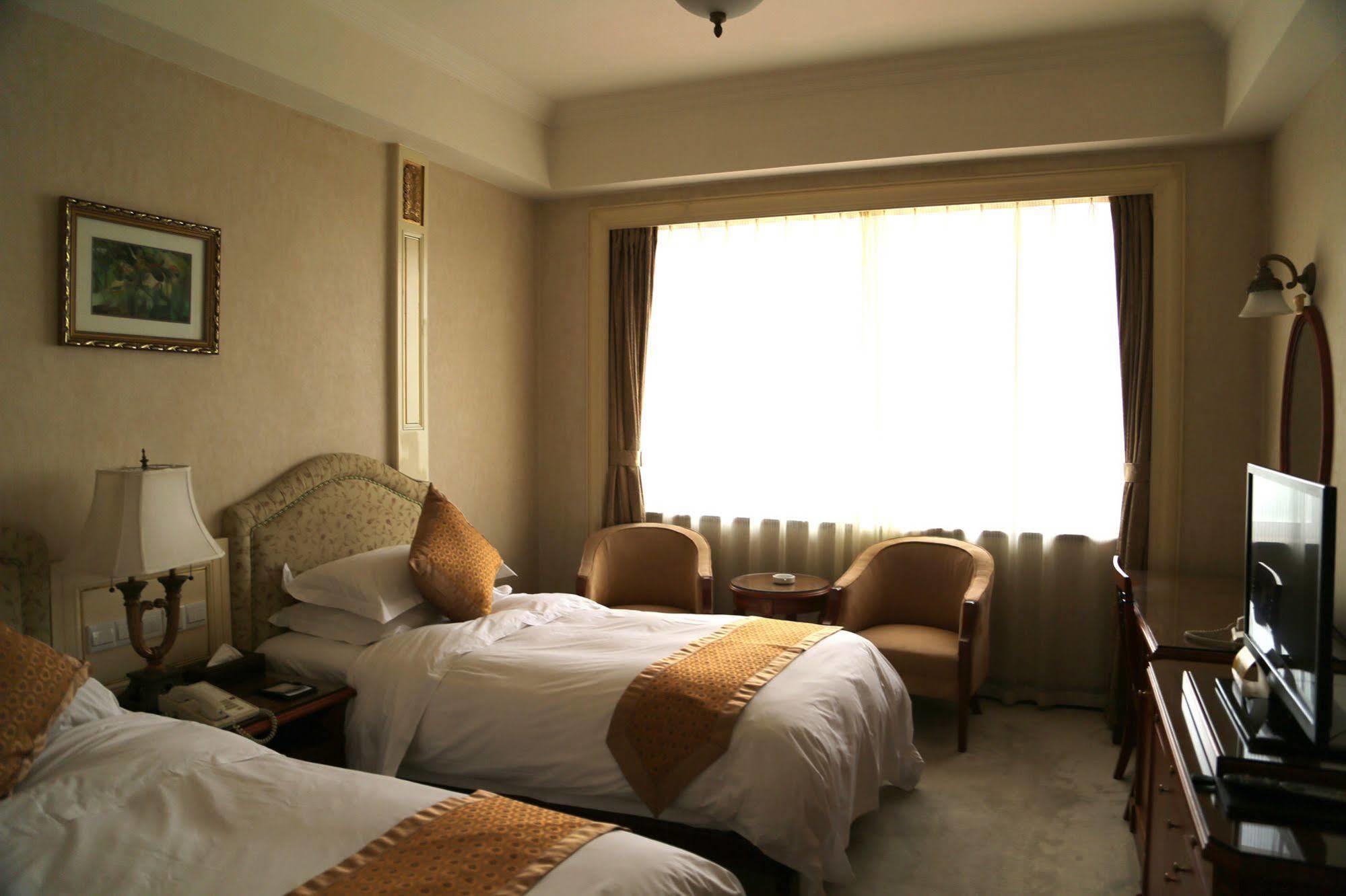 Huiquan Dynasty Hotel Ціндао Екстер'єр фото