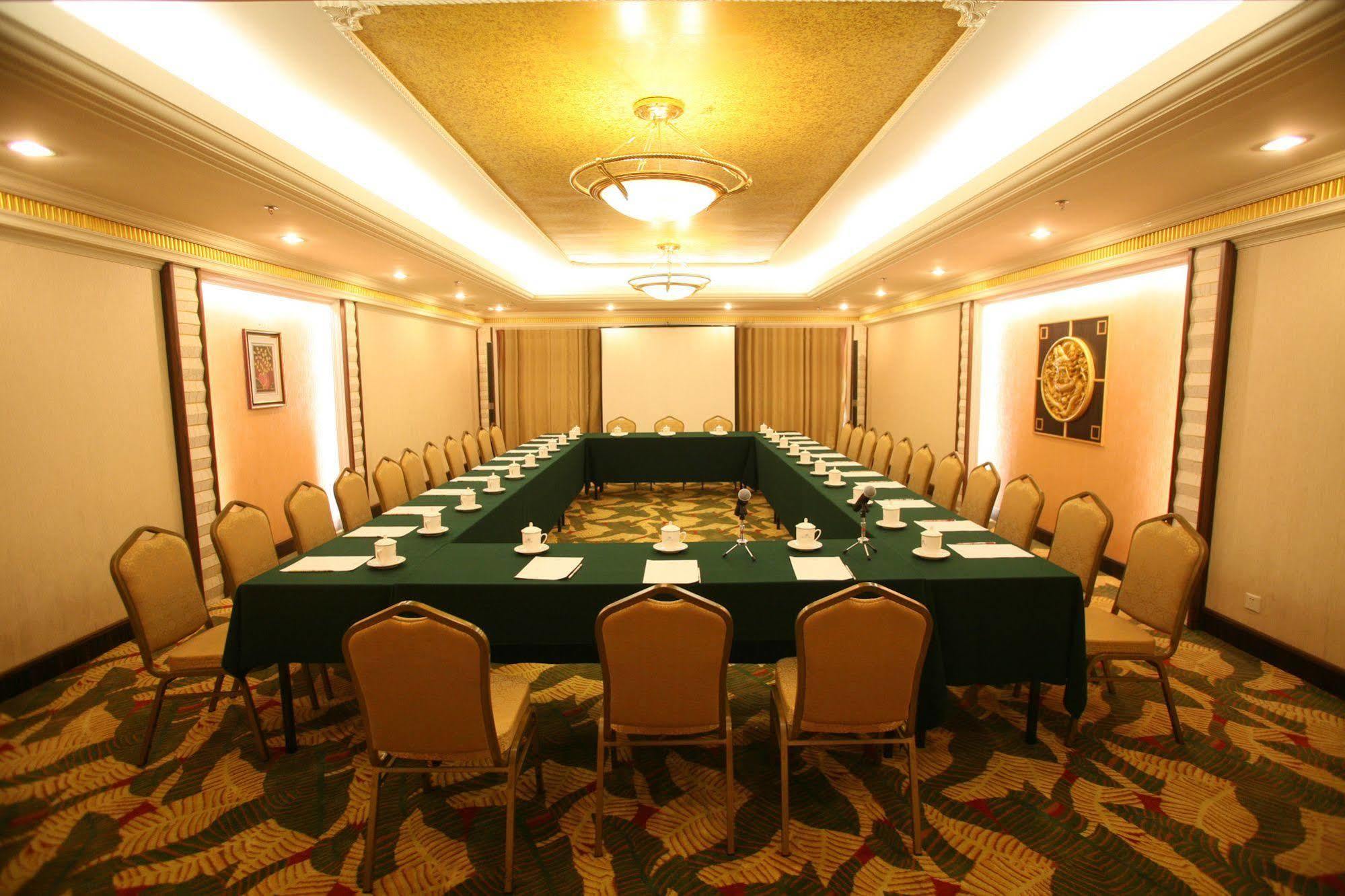 Huiquan Dynasty Hotel Ціндао Екстер'єр фото